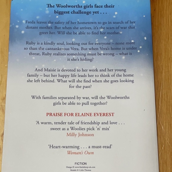 ✨3/$25✨ Wartime at Woolworths a novel - Picture 5 of 5